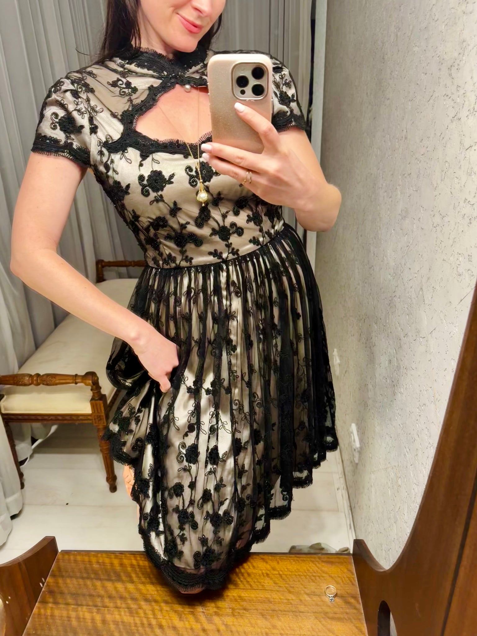 Pre-loved Alannah Hill Black Lace Dress w Beading GrandDays Pre-loved Alannah Hill Black Lace Dress w Beading GrandDays