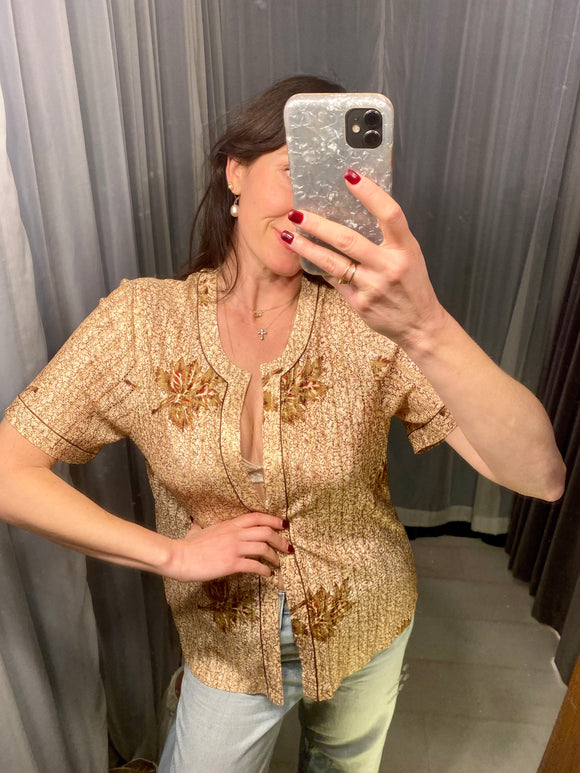 Vintage Maple Leaf Sparkle Top