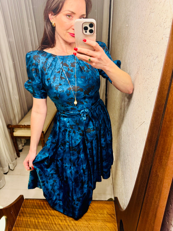 Pre-loved Collette Dinnigan Blue Floral Silk Dress GrandDays Pre-loved Collette Dinnigan Blue Floral Silk Dress GrandDays