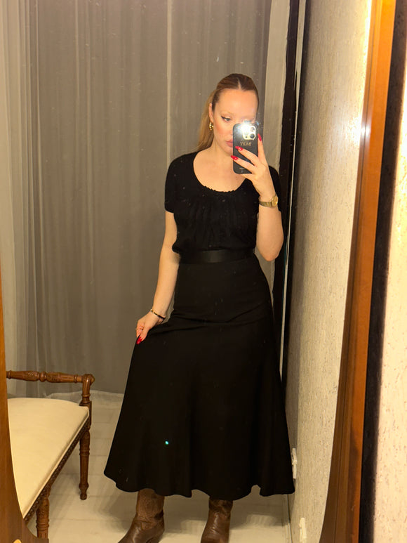Pre-loved Carla Zampatti Black Wool Skirt