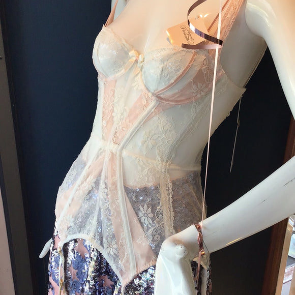 Pre-loved Agent Provocateur White Lace Bustier