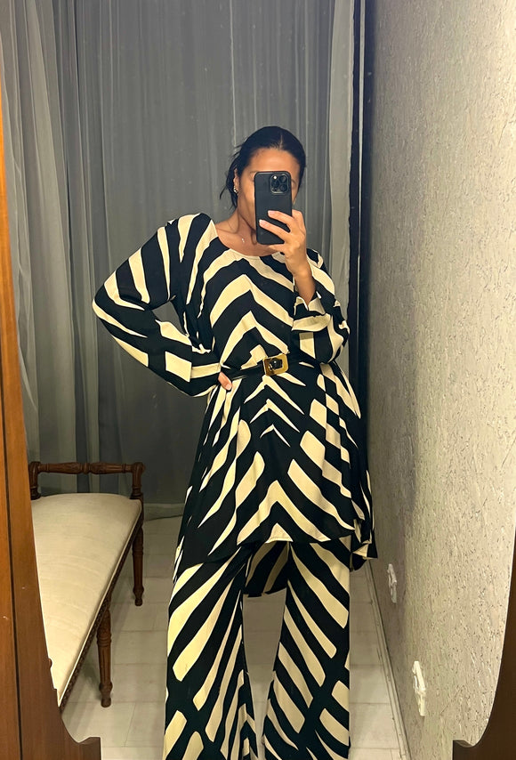 Pre-loved Mister Zimi Print Pant Set
