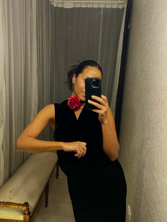 Pre-loved Rose Velvet Choker