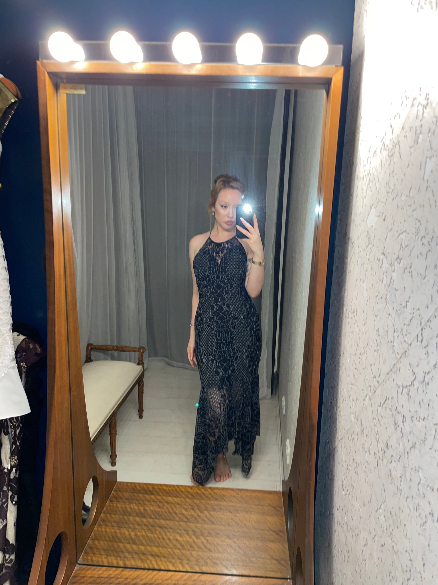 Pre-loved Shona Joy Navy Lace Dress GrandDays Pre-loved Shona Joy Navy Lace Dress GrandDays